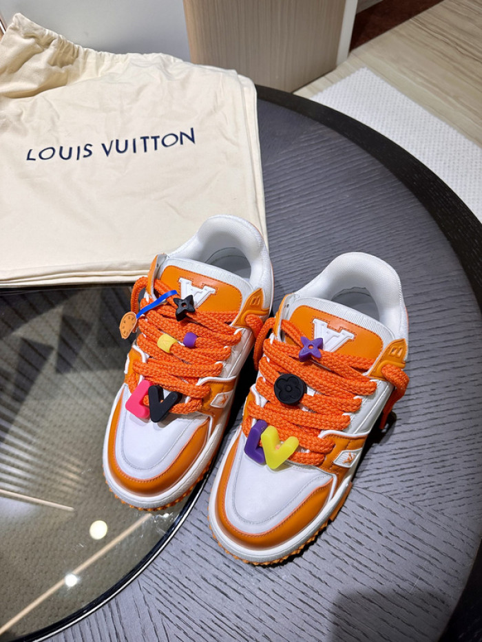 LO1_VTS SNEAKER
