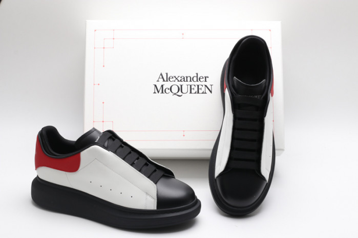 A1exa*der Mcqv*en OVERSIZED