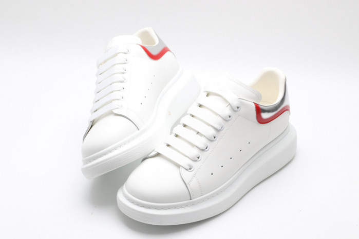 A1exa*der Mcqv*en OVERSIZED