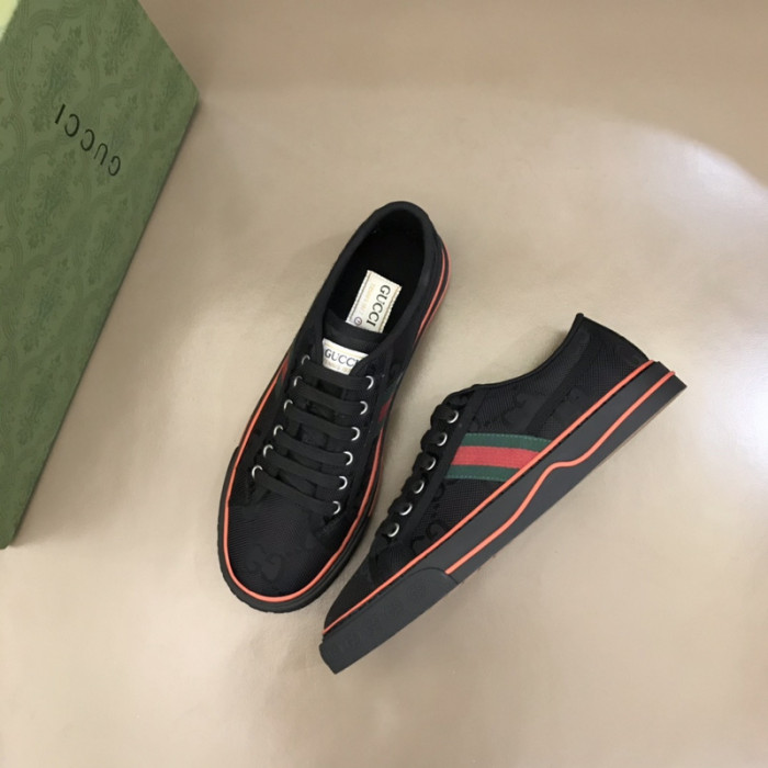 Gvc*1 sneaker