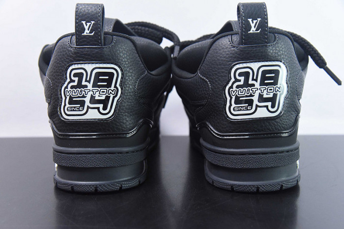 LO1_VTS SNEAKER