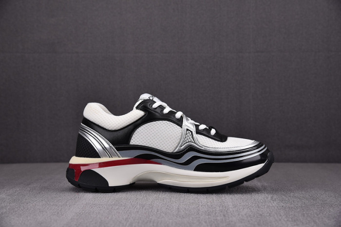 Ch**el sneaker
