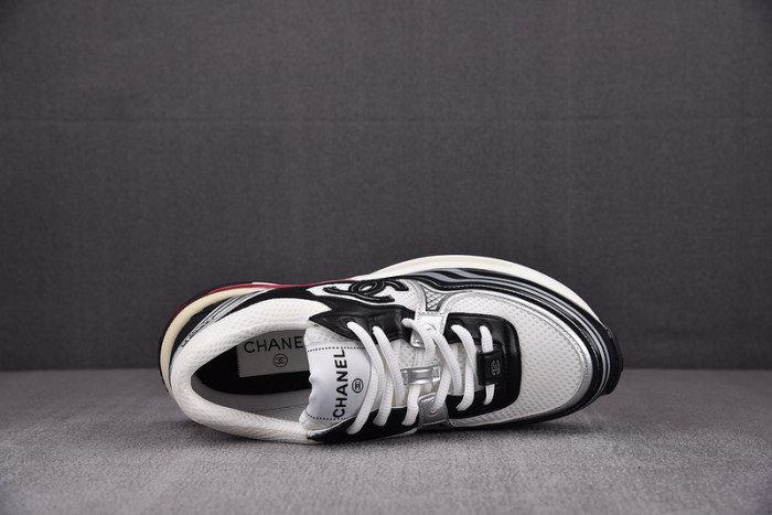 Ch**el sneaker