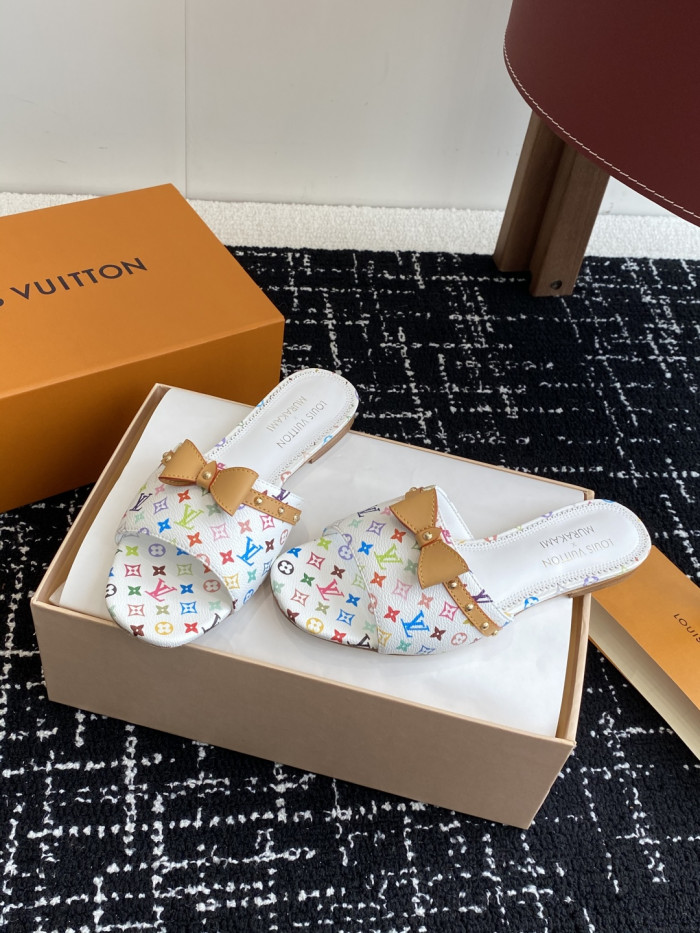 LO1_VTS SLIPPERS