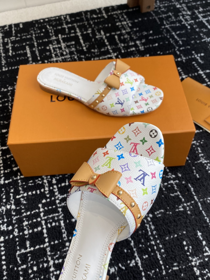 LO1_VTS SLIPPERS