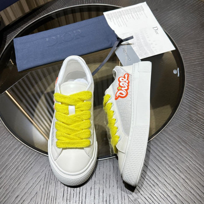 DIO* KAWS B33 SNEAKER