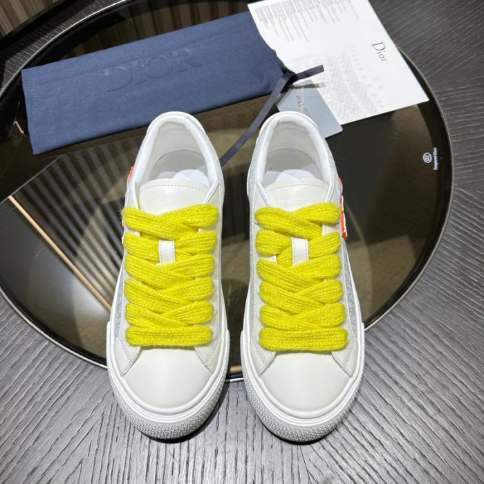 DIO* KAWS B33 SNEAKER